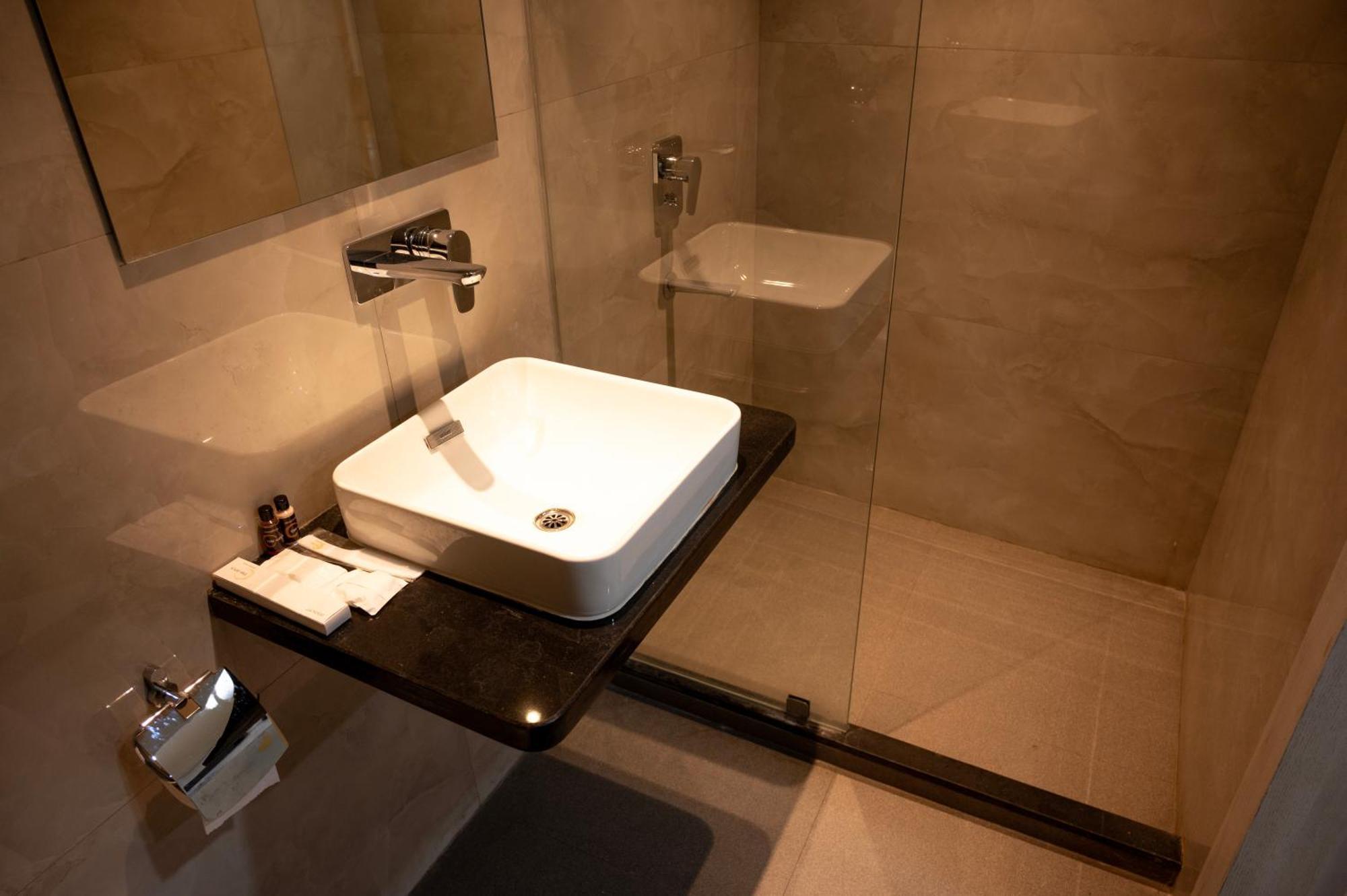 The Opus Kolkata - A Boutique Hotel Luaran gambar